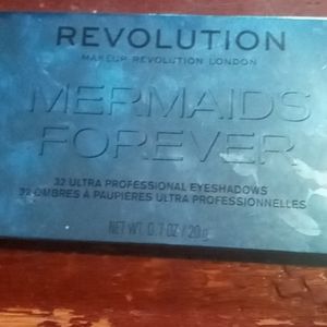 Mermaids Forever Makeup Revolution palette